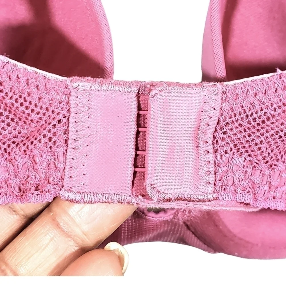 VICTORIA'S Secret T-shirt Lightly Lined Demi Bra - Picture 8 of 15